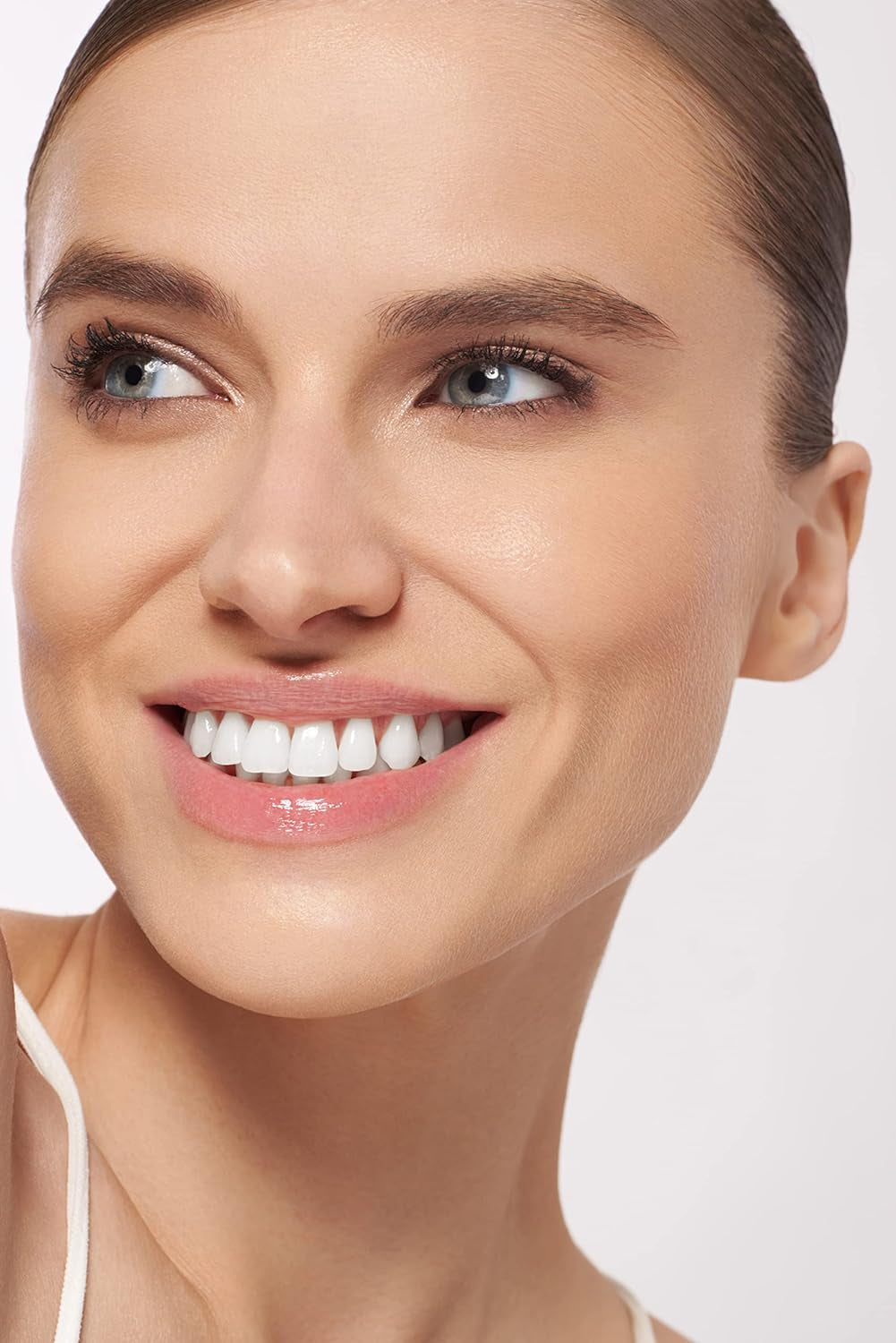 Magic Care Perfect Teint (1.01 Fl Oz) - Transparent Make Up, Skin Care Face Cream and Makeup Primer. Beauty Product That Is Known to Minimize Wrinkles & Pores, with Peptide Complex & Retinol